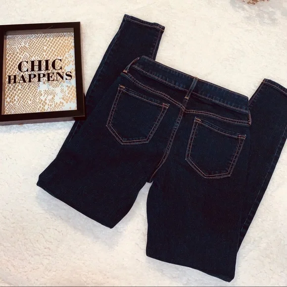 Old Navy Rock Star Skinny Legging Ankle Jeans - Picture 3 of 7